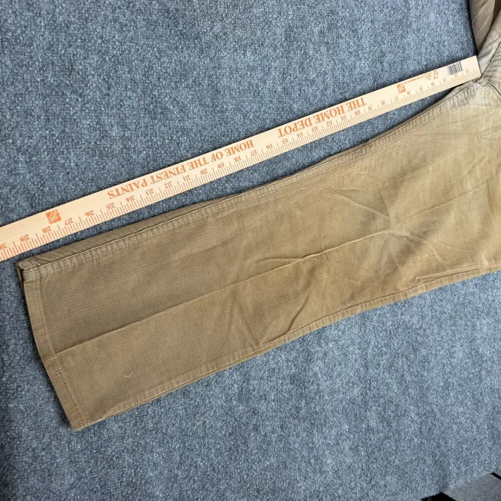 Levis title vintage